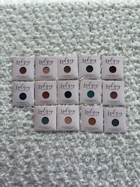 New 14 Sydney Grace Eyeshadow Singles
